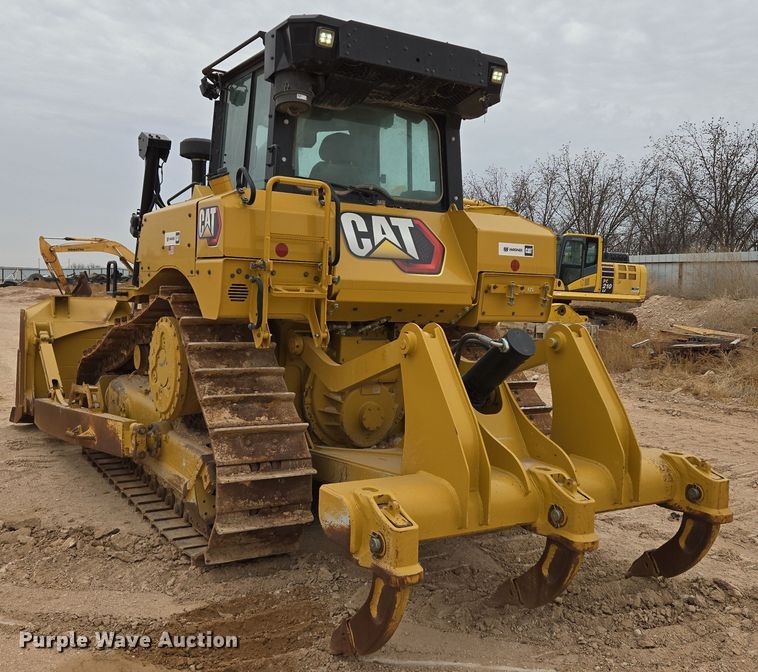 image for item DW1816 2020 Caterpillar D6 dozer