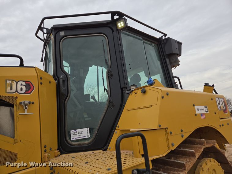 image for item DW1816 2020 Caterpillar D6 dozer