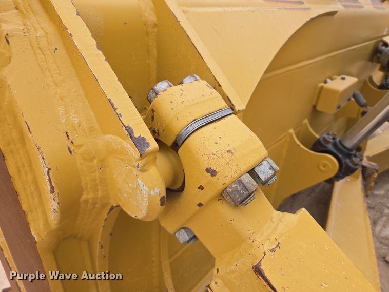 image for item DW1816 2020 Caterpillar D6 dozer