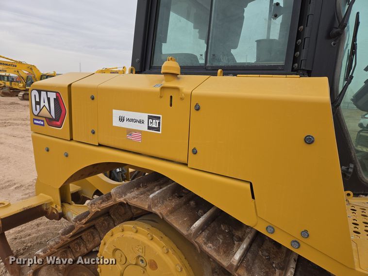 image for item DW1816 2020 Caterpillar D6 dozer