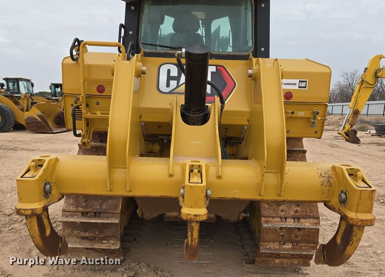 image for item DW1816 2020 Caterpillar D6 dozer