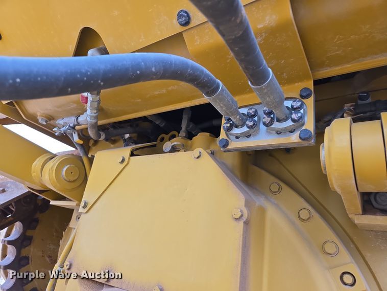 image for item DW1816 2020 Caterpillar D6 dozer