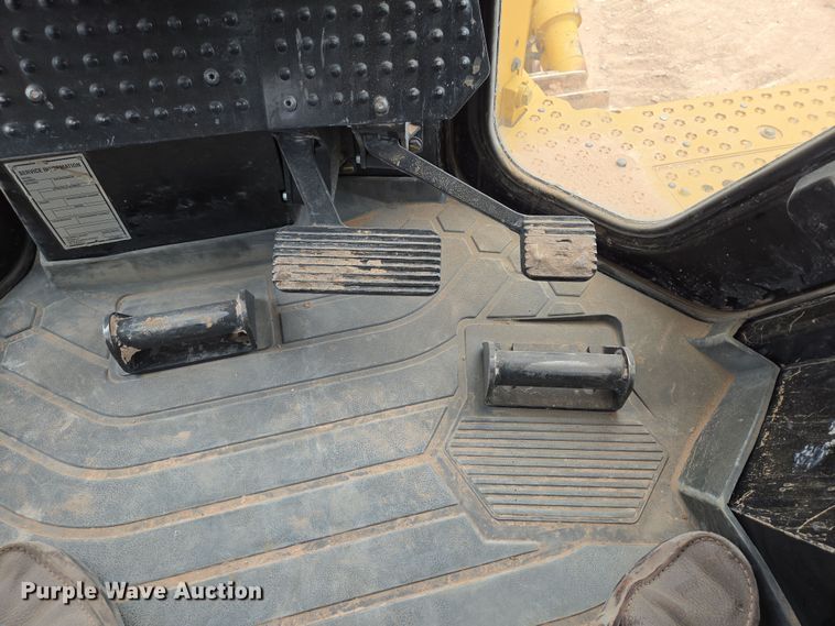 image for item DW1816 2020 Caterpillar D6 dozer