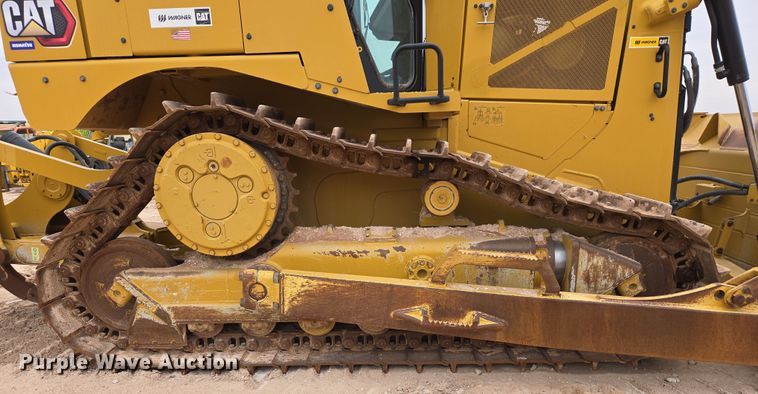 image for item DW1816 2020 Caterpillar D6 dozer