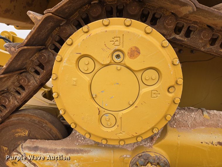 image for item DW1816 2020 Caterpillar D6 dozer