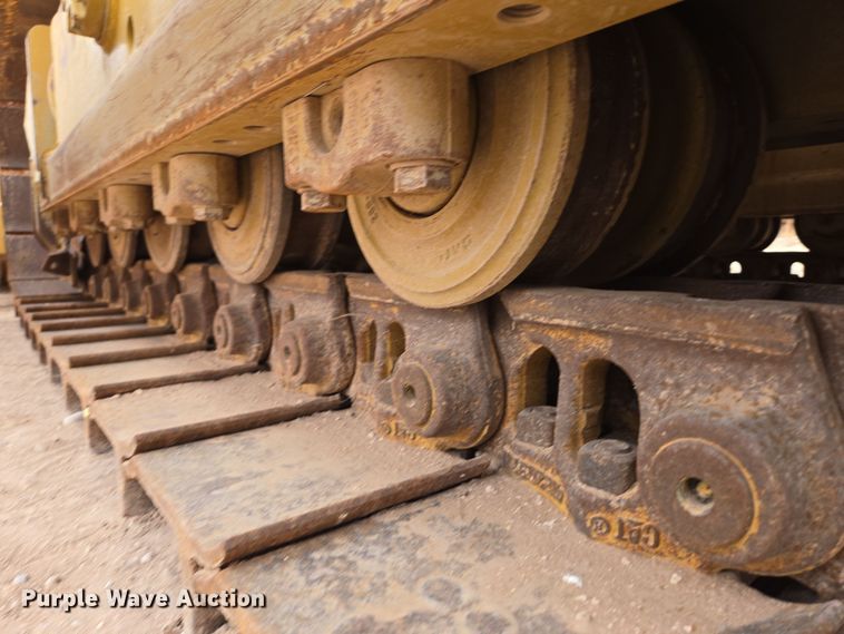 image for item DW1816 2020 Caterpillar D6 dozer