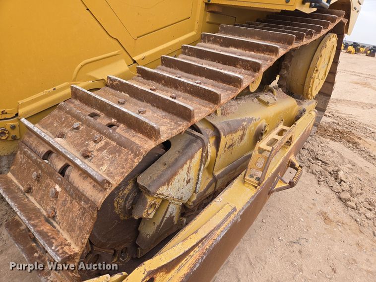 image for item DW1816 2020 Caterpillar D6 dozer
