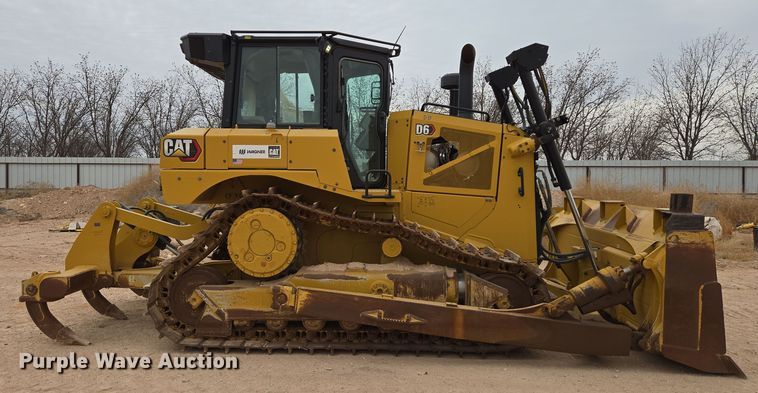 image for item DW1817 2020 Caterpillar D6 dozer
