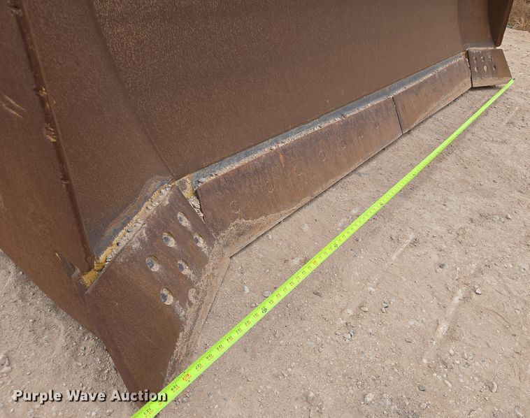 image for item DW1817 2020 Caterpillar D6 dozer