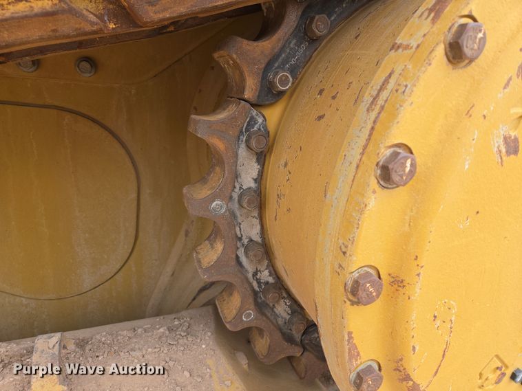 image for item DW1817 2020 Caterpillar D6 dozer