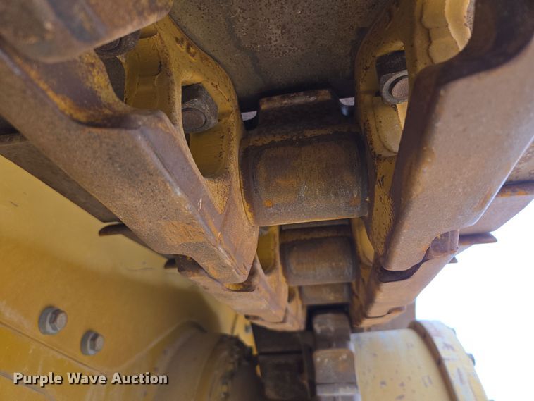 image for item DW1817 2020 Caterpillar D6 dozer