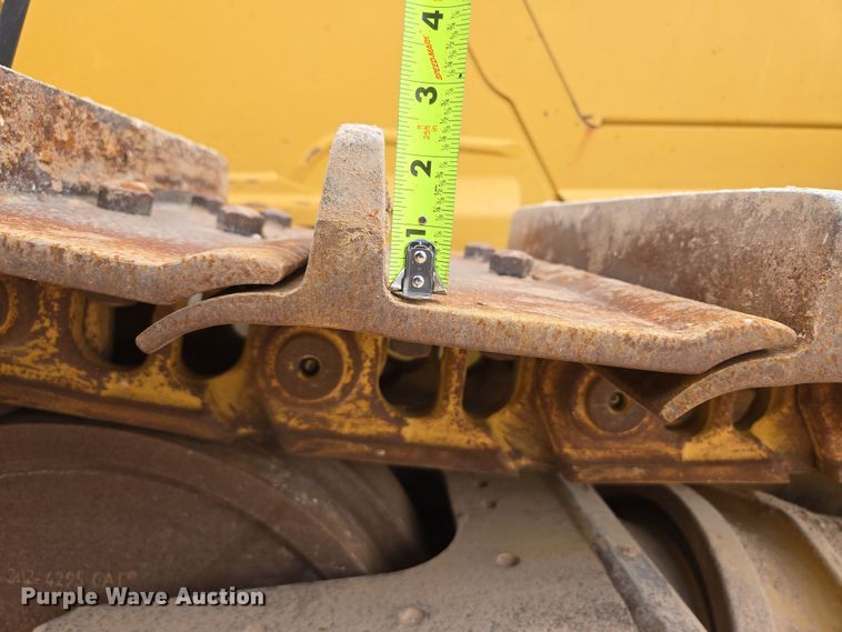 image for item DW1817 2020 Caterpillar D6 dozer