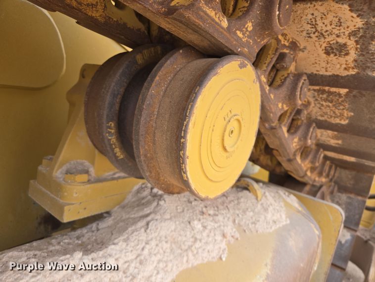 image for item DW1817 2020 Caterpillar D6 dozer