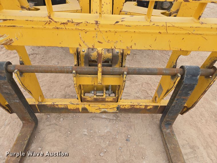 image for item DW1818 2018 Xtreme XR1245 telehandler