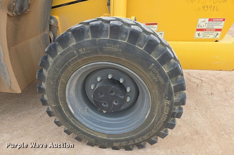 image for item DW1818 2018 Xtreme XR1245 telehandler