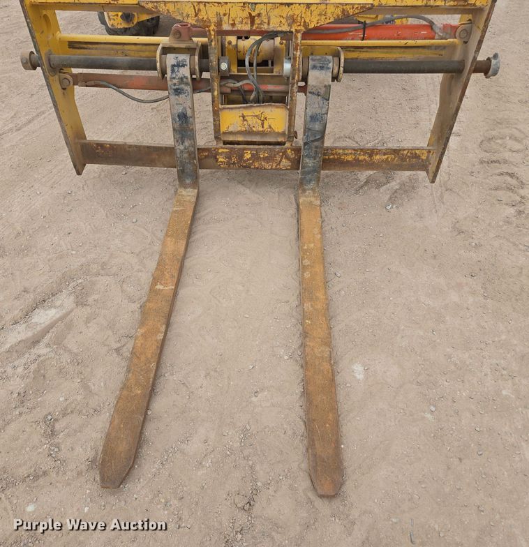 image for item DW1819 2018 Xtreme XR1255 telehandler