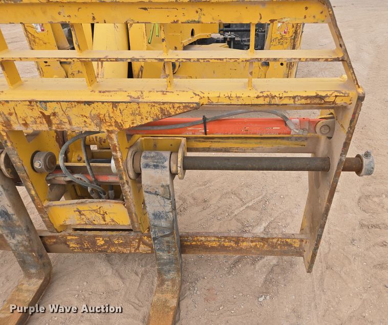 image for item DW1819 2018 Xtreme XR1255 telehandler