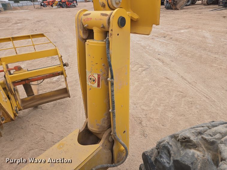 image for item DW1819 2018 Xtreme XR1255 telehandler