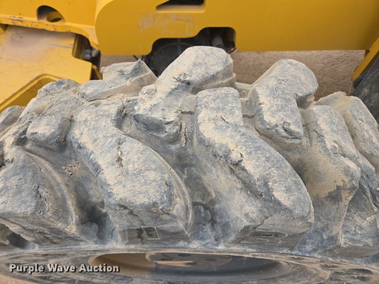 image for item DW1819 2018 Xtreme XR1255 telehandler