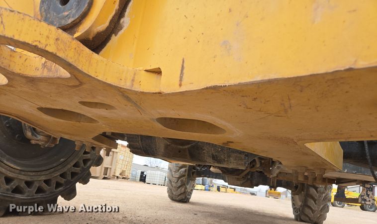 image for item DW1819 2018 Xtreme XR1255 telehandler