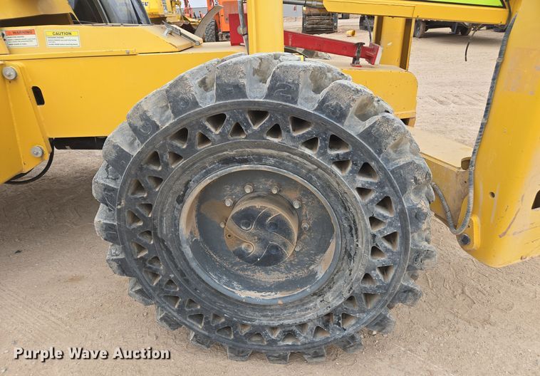 image for item DW1819 2018 Xtreme XR1255 telehandler