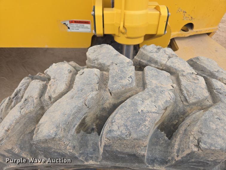 image for item DW1819 2018 Xtreme XR1255 telehandler