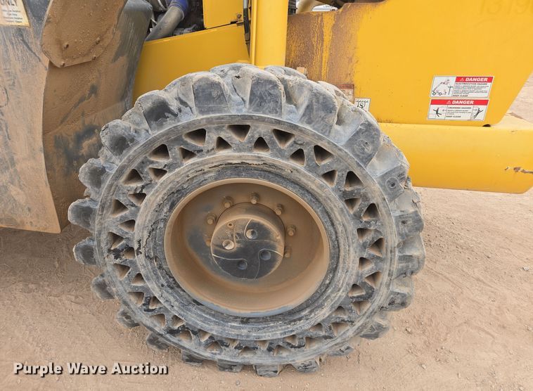 image for item DW1819 2018 Xtreme XR1255 telehandler