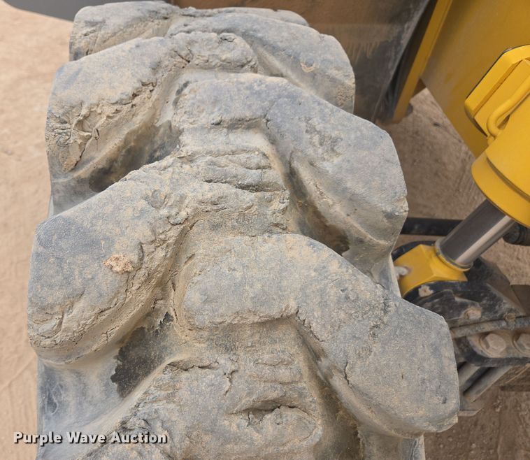 image for item DW1819 2018 Xtreme XR1255 telehandler