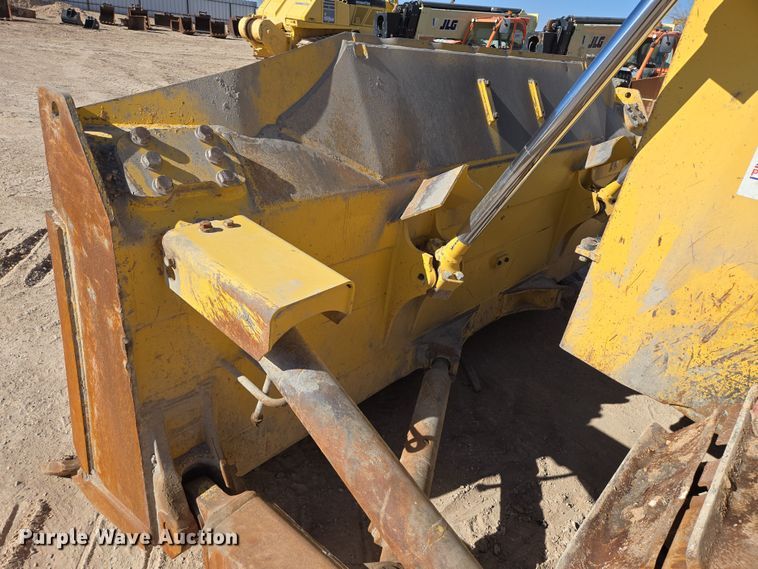 image for item DW1821 2018 Komatsu D65EXi-18 dozer