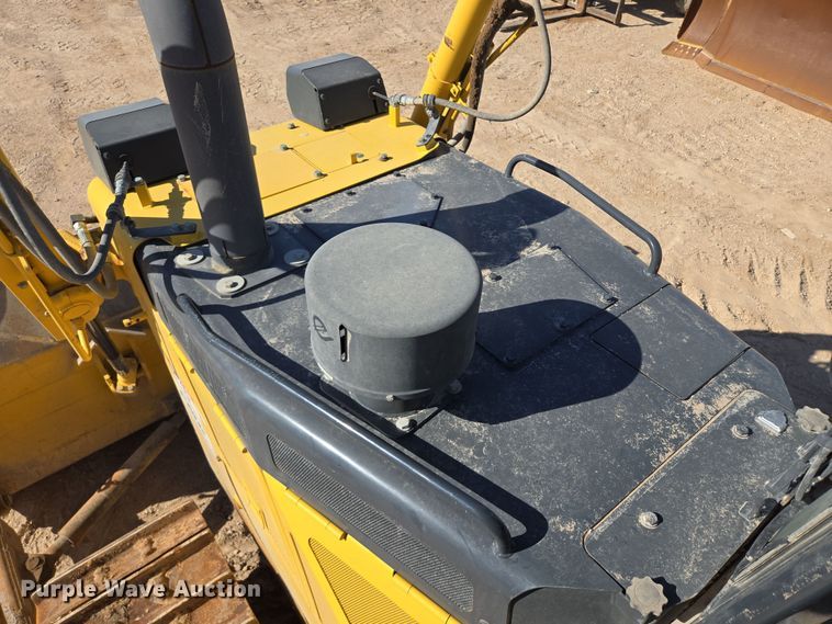 image for item DW1821 2018 Komatsu D65EXi-18 dozer