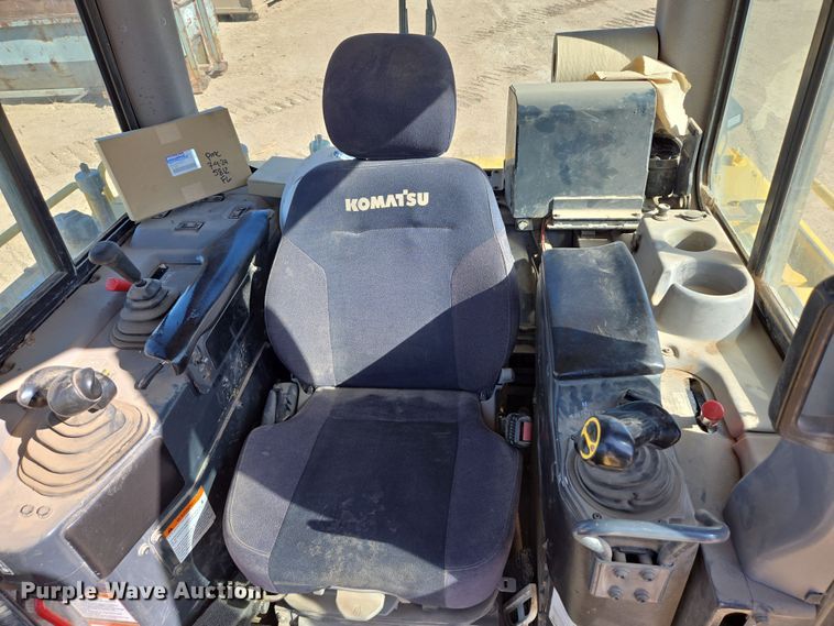 image for item DW1821 2018 Komatsu D65EXi-18 dozer