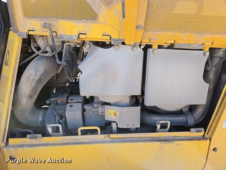 image for item DW1821 2018 Komatsu D65EXi-18 dozer