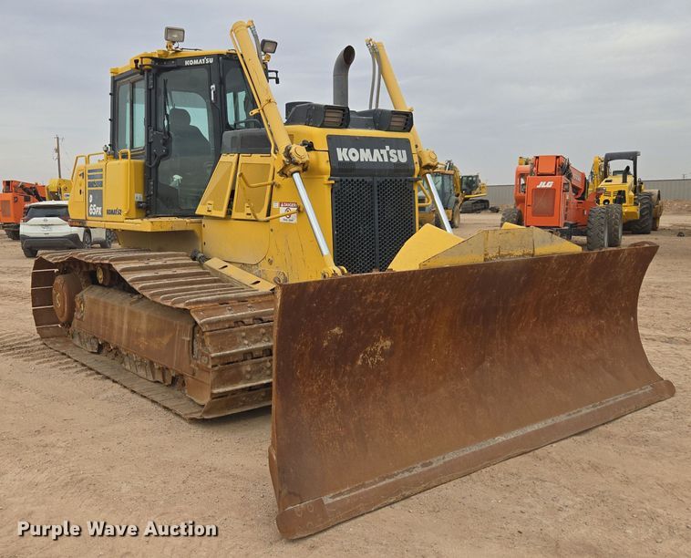 image for item DW1822 2019 Komatsu D65PX-18 dozer