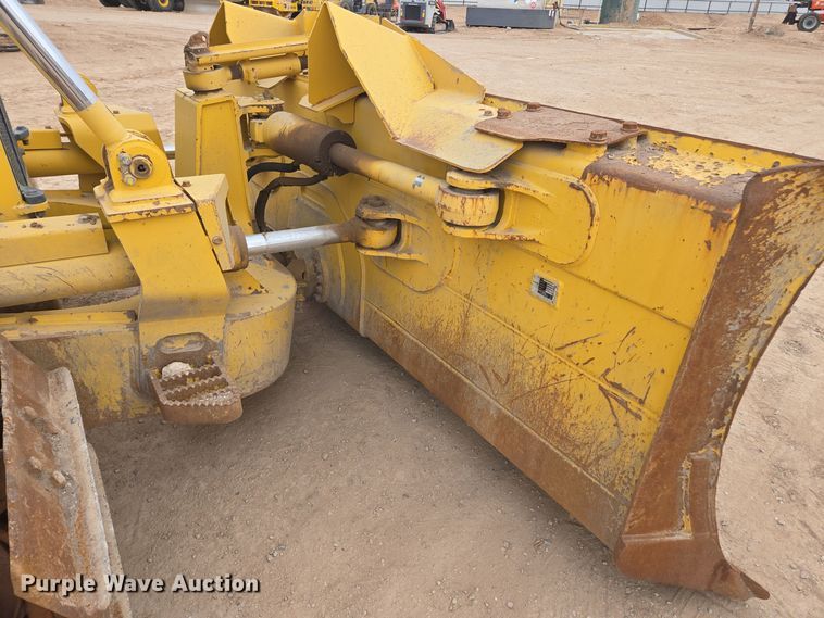 image for item DW1822 2019 Komatsu D65PX-18 dozer