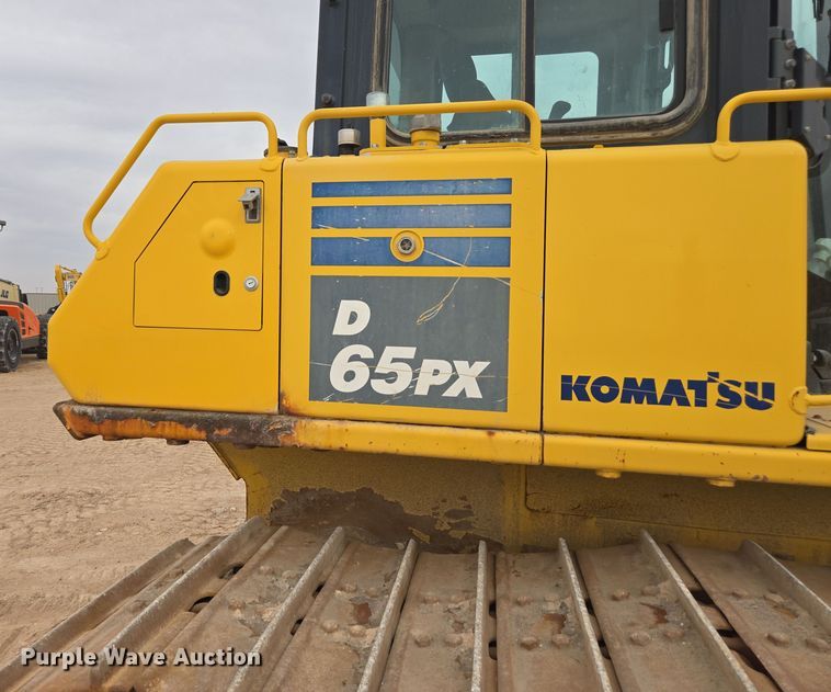 image for item DW1822 2019 Komatsu D65PX-18 dozer