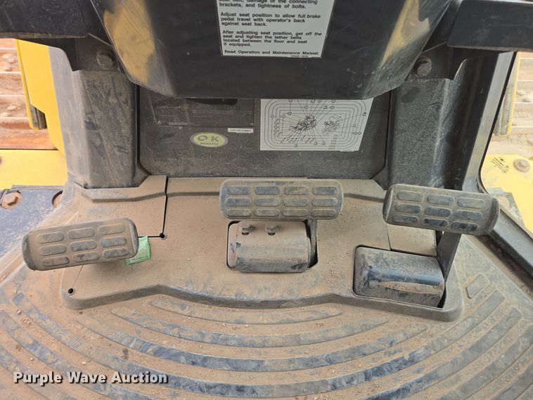 image for item DW1822 2019 Komatsu D65PX-18 dozer