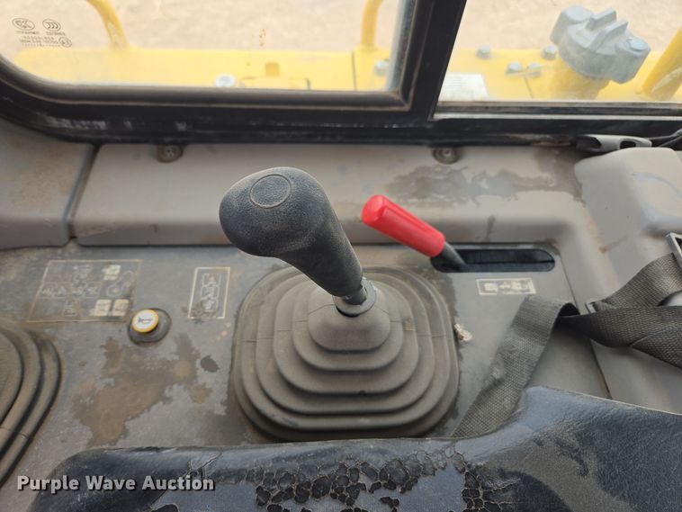 image for item DW1822 2019 Komatsu D65PX-18 dozer