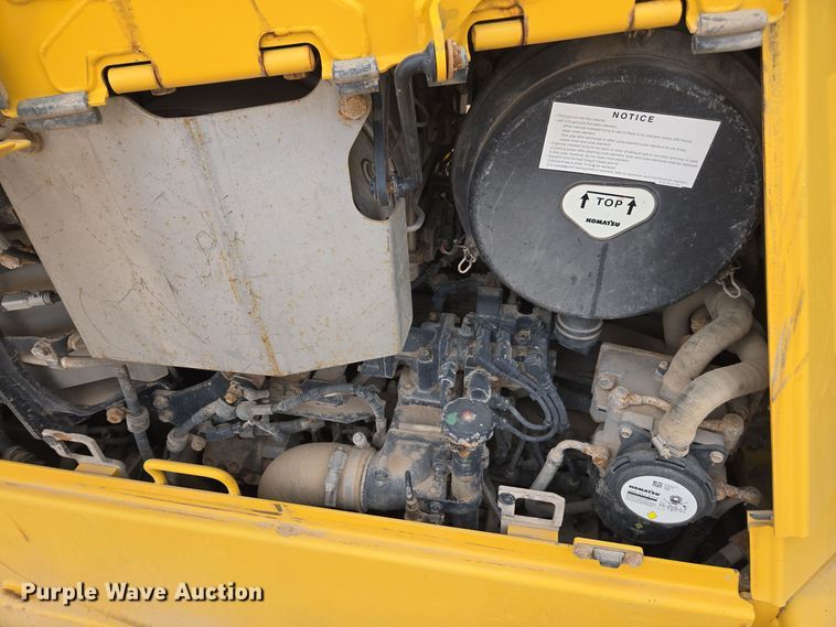 image for item DW1822 2019 Komatsu D65PX-18 dozer