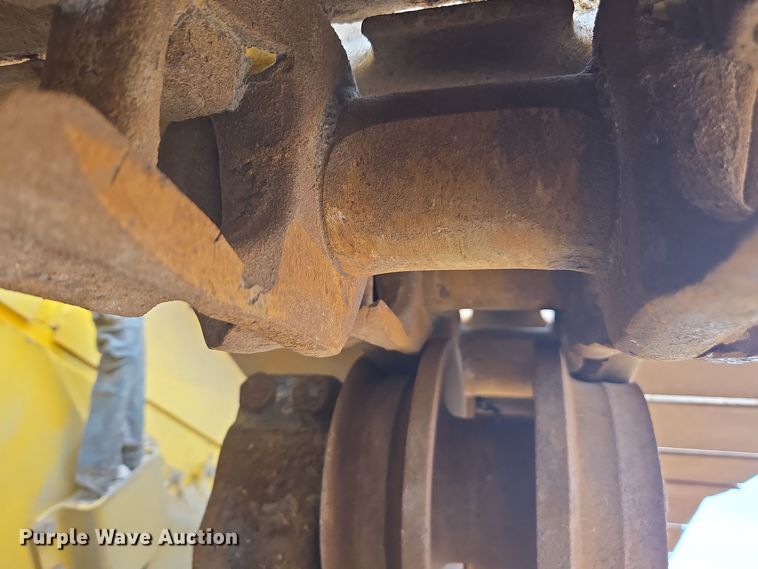 image for item DW1822 2019 Komatsu D65PX-18 dozer