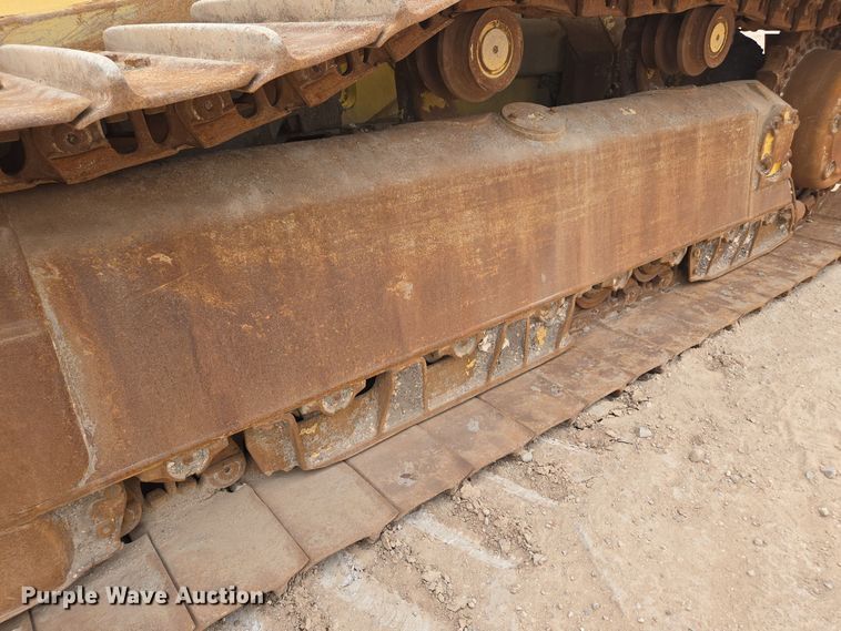 image for item DW1822 2019 Komatsu D65PX-18 dozer