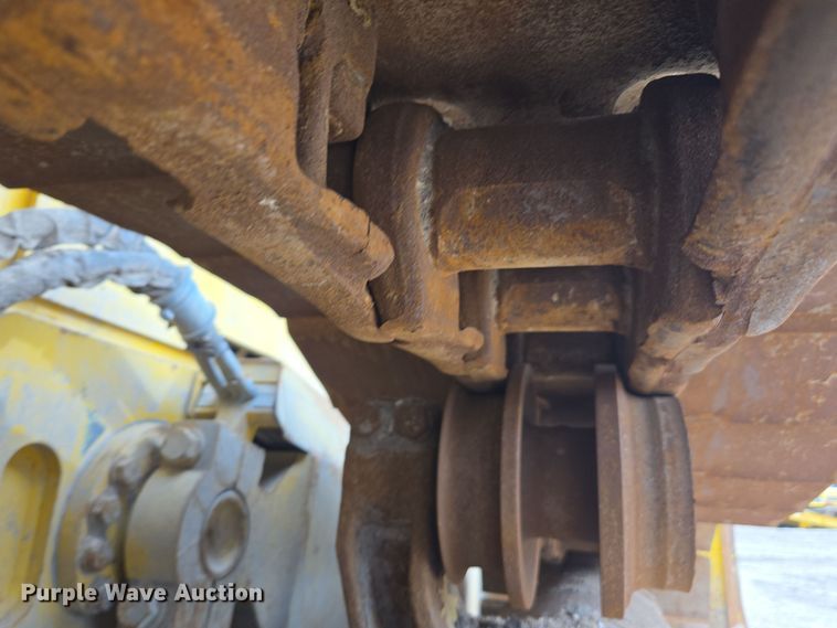 image for item DW1822 2019 Komatsu D65PX-18 dozer