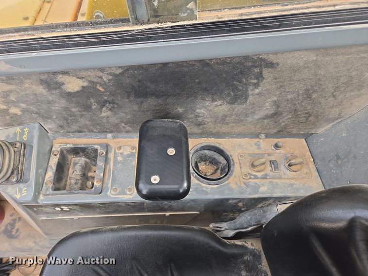 image for item DW1823 2018 Xtreme XR1147 telehandler