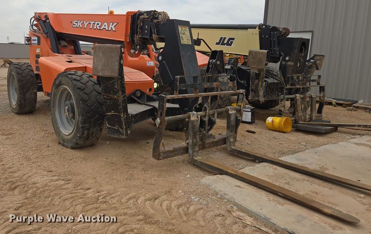 image for item DW1825 2019 JLG 10054 telehandler