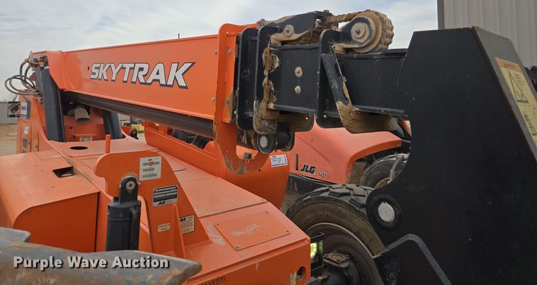 image for item DW1825 2019 JLG 10054 telehandler