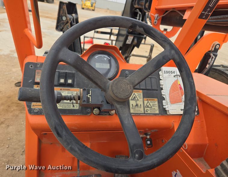image for item DW1825 2019 JLG 10054 telehandler