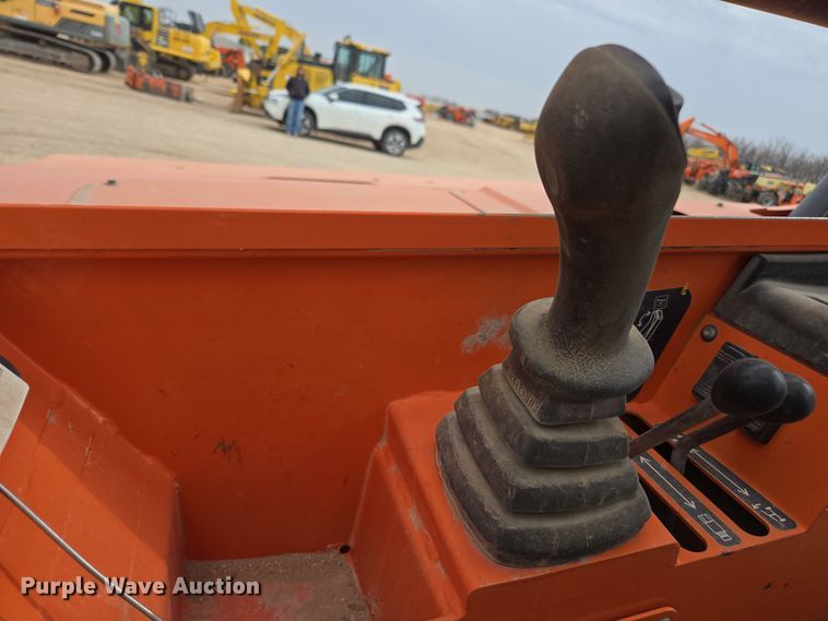 image for item DW1825 2019 JLG 10054 telehandler