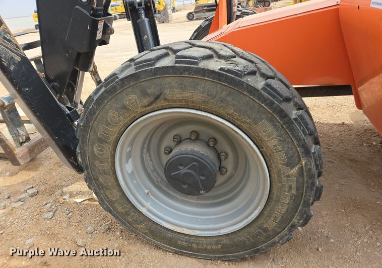 image for item DW1825 2019 JLG 10054 telehandler