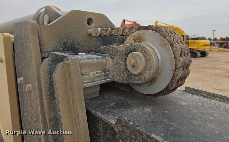 image for item DW1827 2019 JLG 1055 telehandler