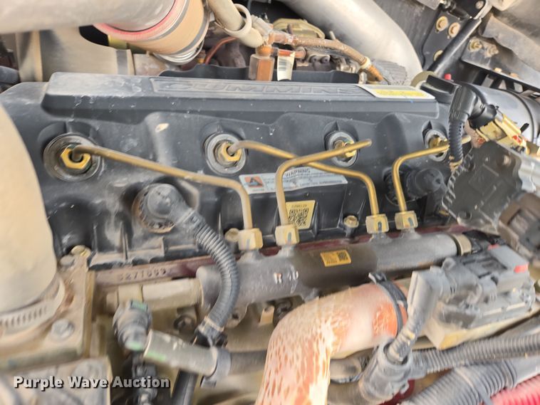 image for item DW1827 2019 JLG 1055 telehandler