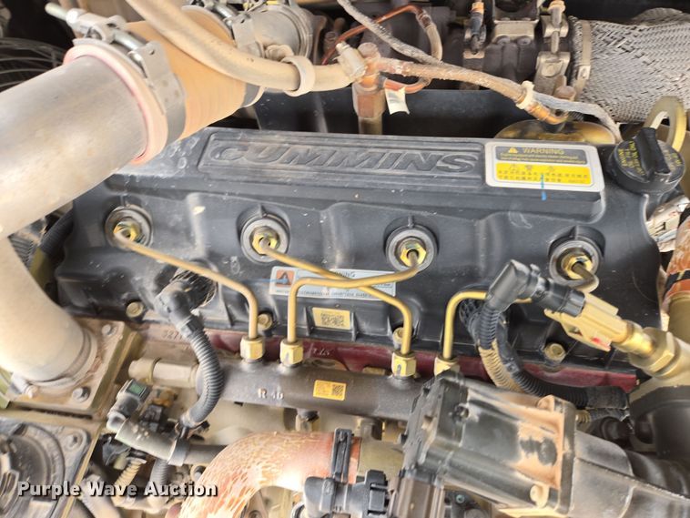 image for item DW1827 2019 JLG 1055 telehandler